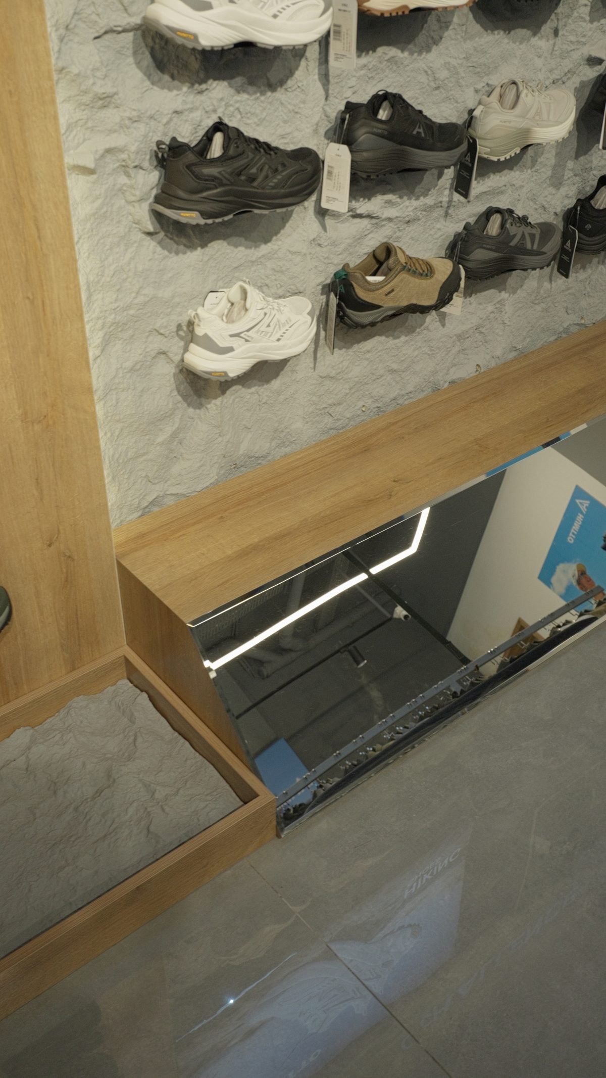 HUMTTO — Retail Design - Photo 3